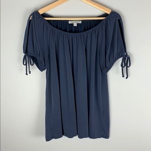 Green Envelope | Tie-Sleeve Top L